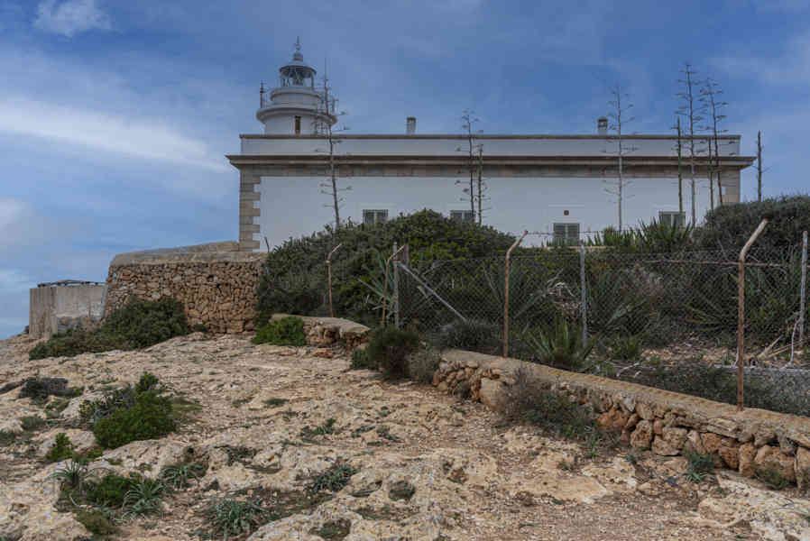Mallorca - Llucmajor 21 - faro de Cap Blanc.jpg